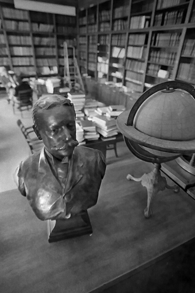 A bust of Charles Yerkes in the library. Photo by Dan Plutchak