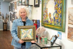 Lake Geneva art show features wide variety of media and styles